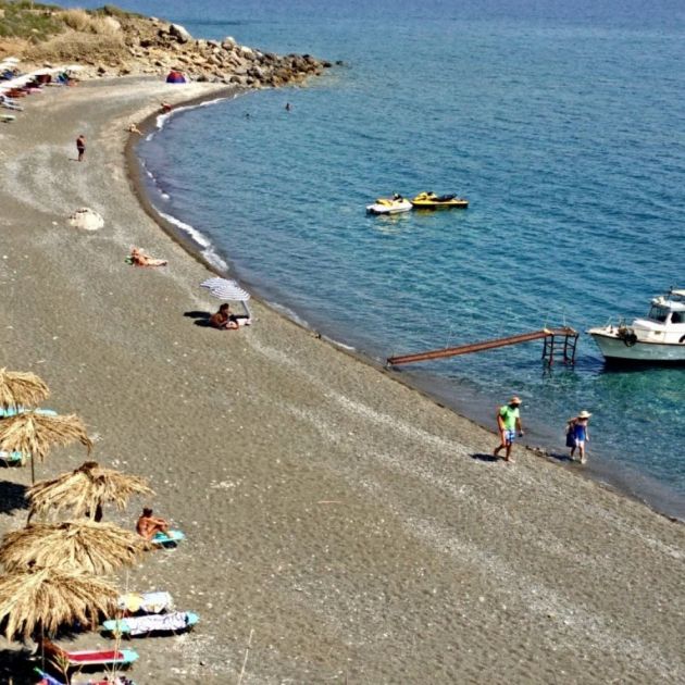 Strand von Agios Georgios 